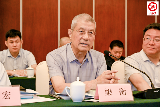 中国林业生态作家协会名誉主席梁衡发言。主办方供图